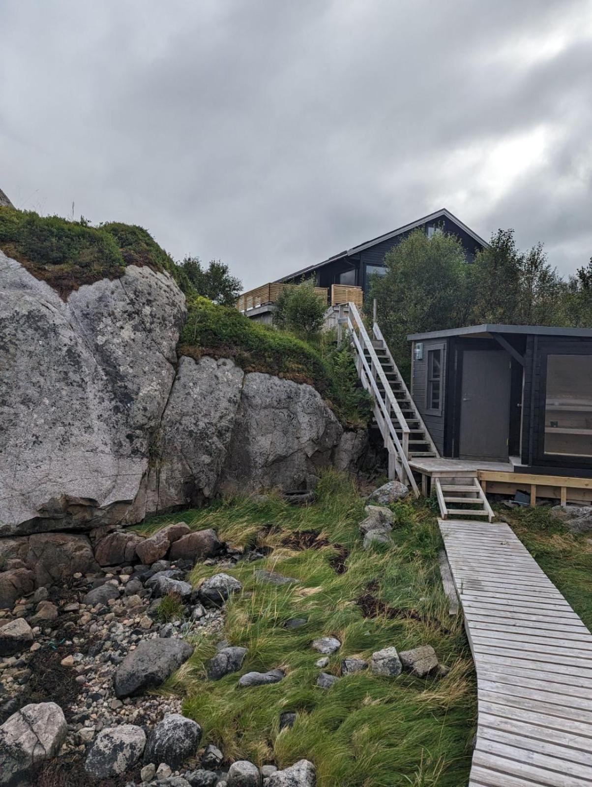 Laupstad Nydelig Hytte Med Fantastisk Beliggenhet Ved Sjoenヴィラ エクステリア 写真